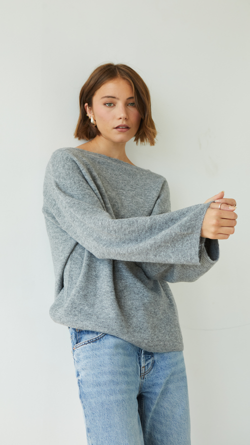 ERIN REVERSIBLE SWEATER - GREY