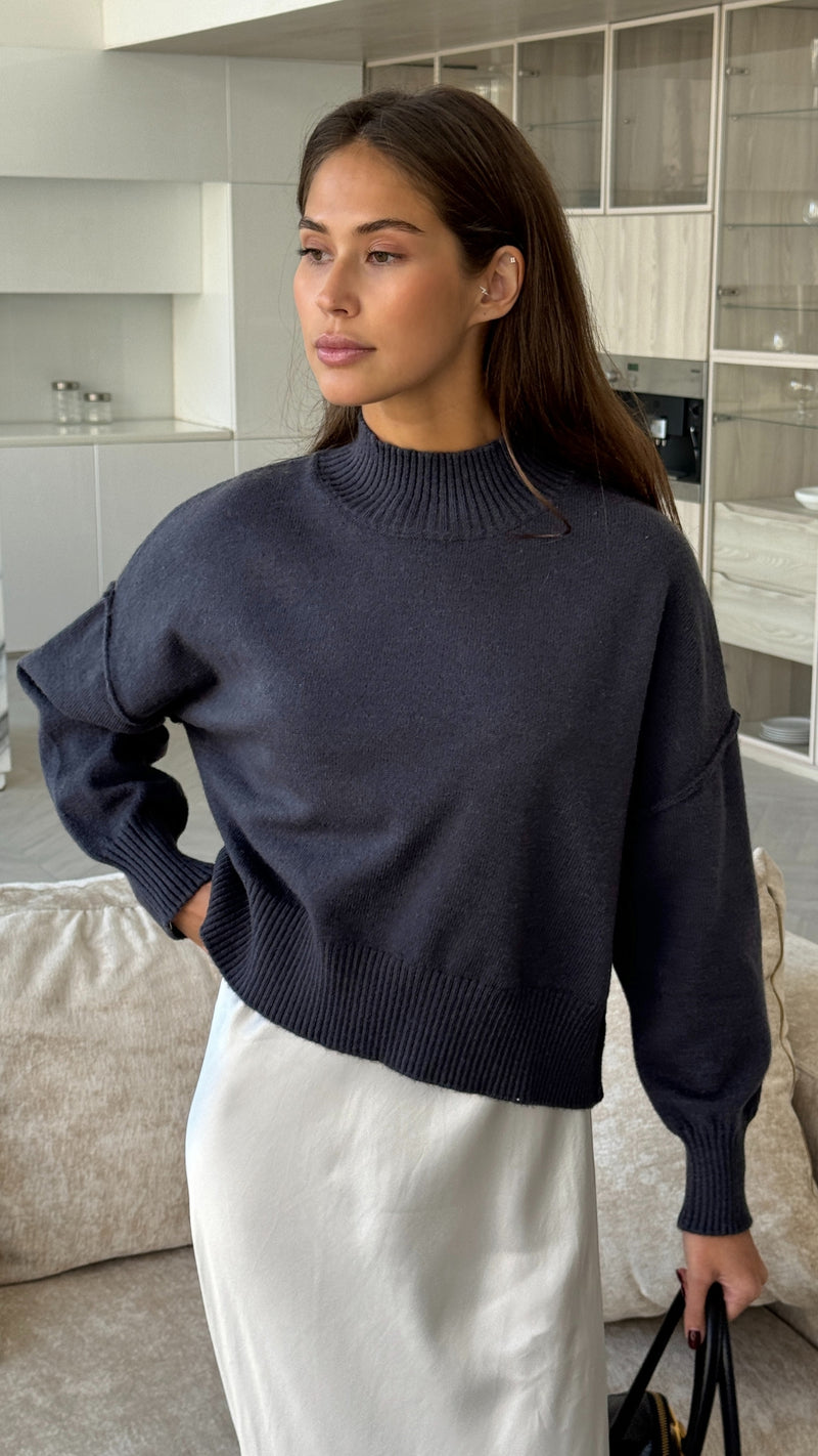 LOTTIE SWEATER - CARBON