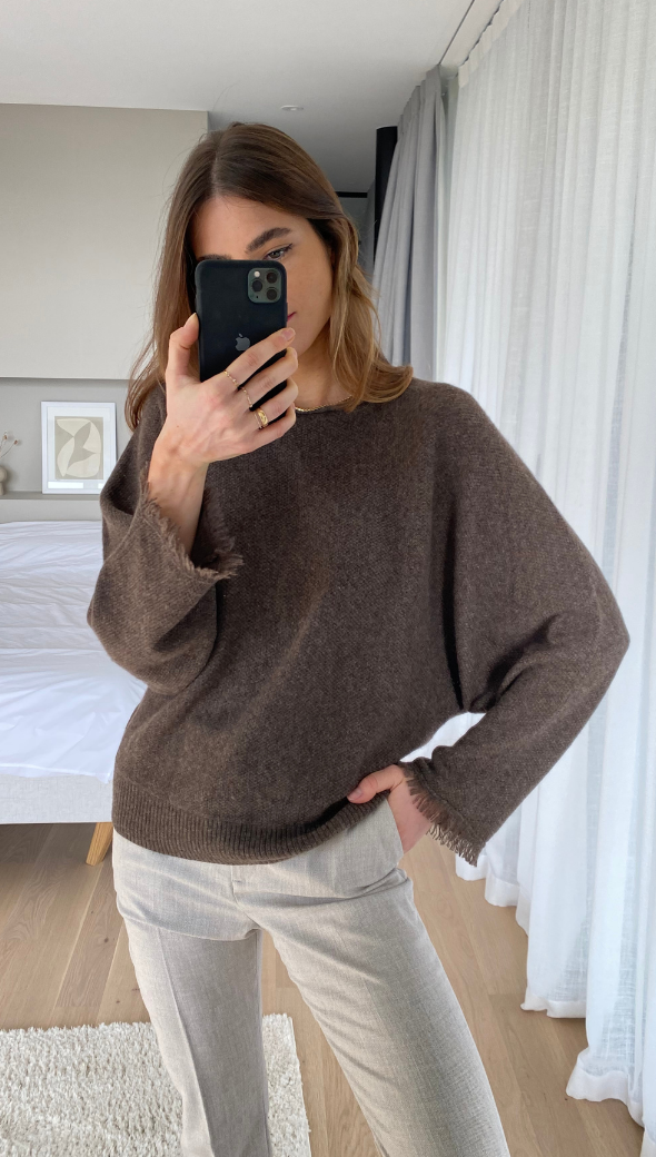 CHERISH CASHMERE SWEATER - BARK