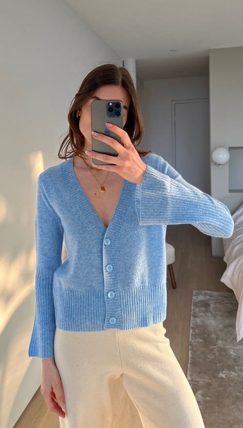 CINDY CASHMERE CARDIGAN - SKY