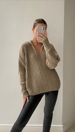 MILA SWEATER - TAUPE