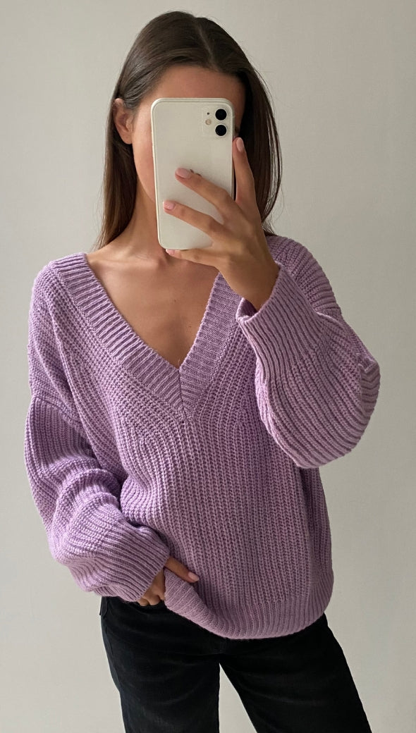 CHARLI PETRA V NECK SWEATER LILAC Charli London